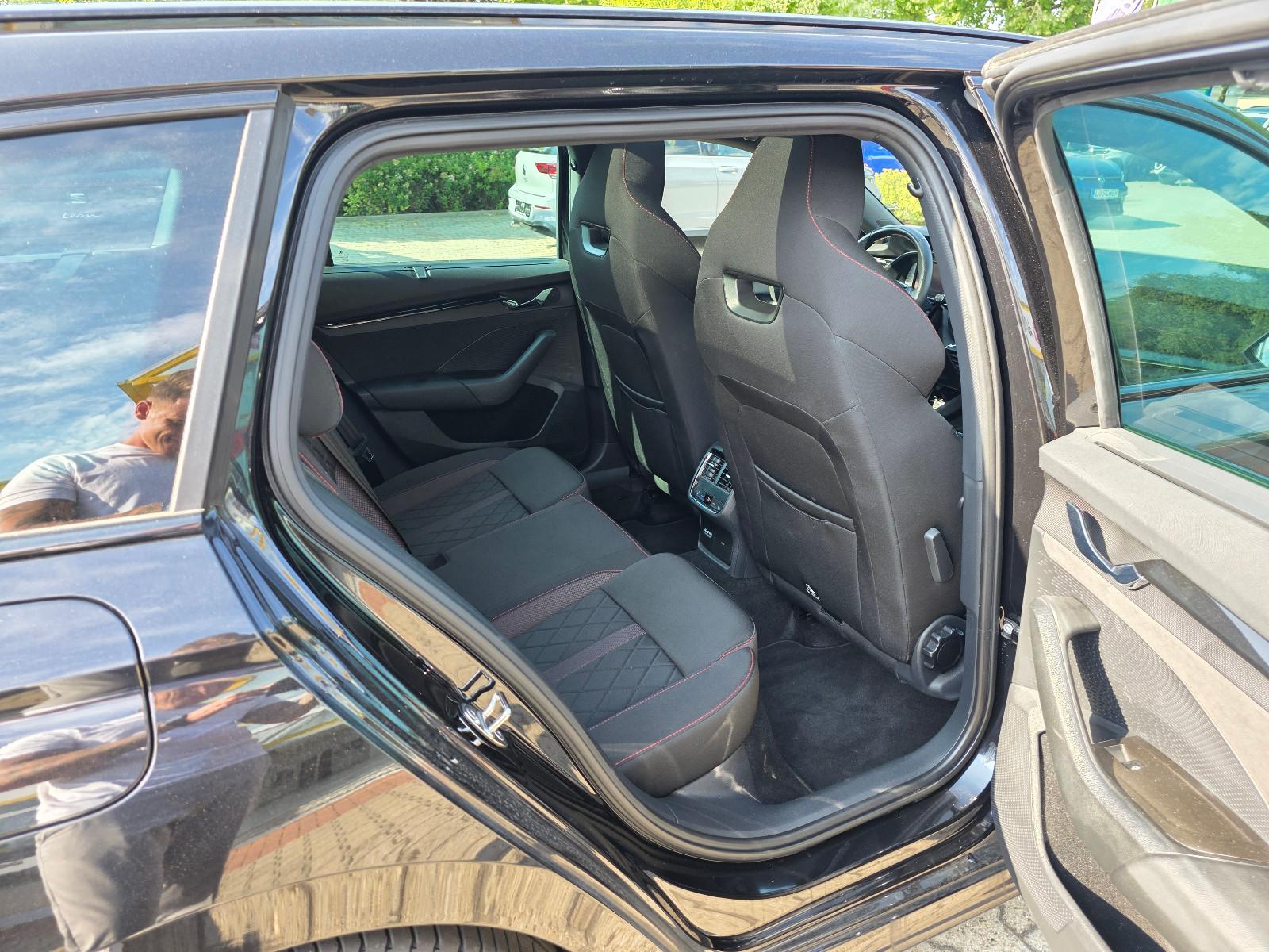Skoda Octavia Combi RS Panorama Rückfahrkamera AHK, миниатюра 10