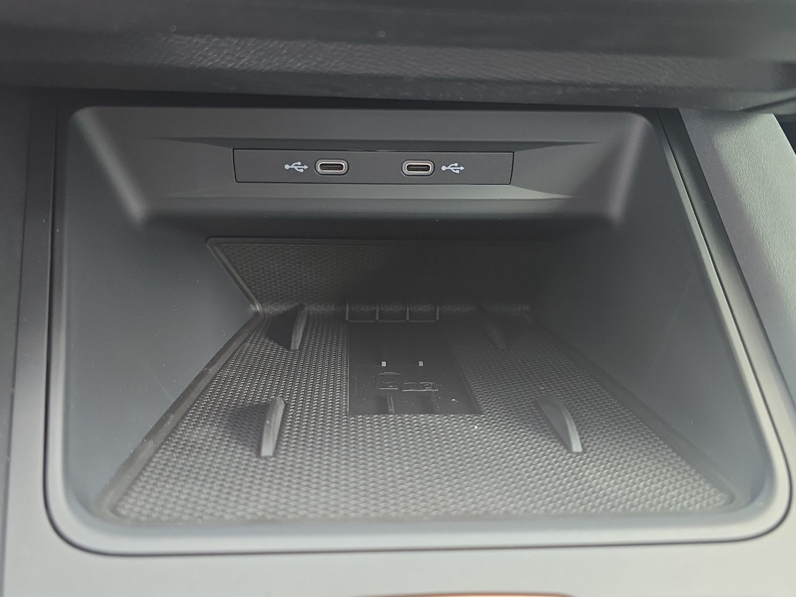 Fahrzeugabbildung CUPRA Formentor VZ5 MATRIX KESSY PANORAMADACH
