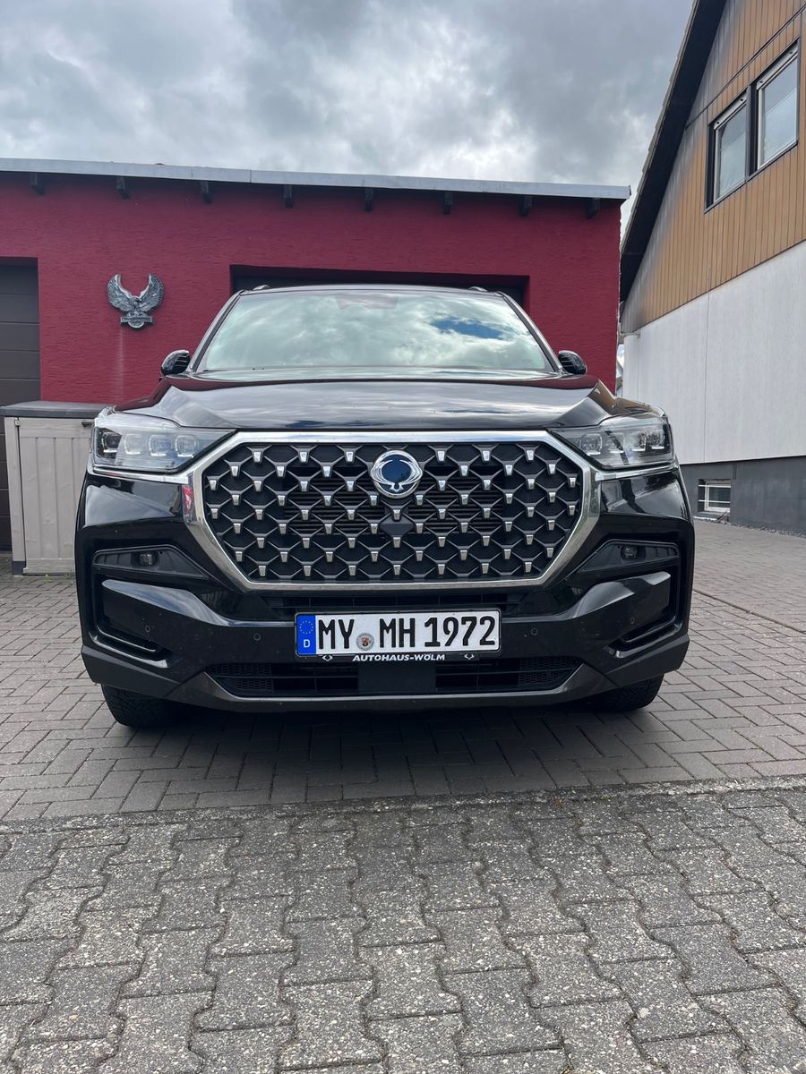 SSANGYONG REXTON