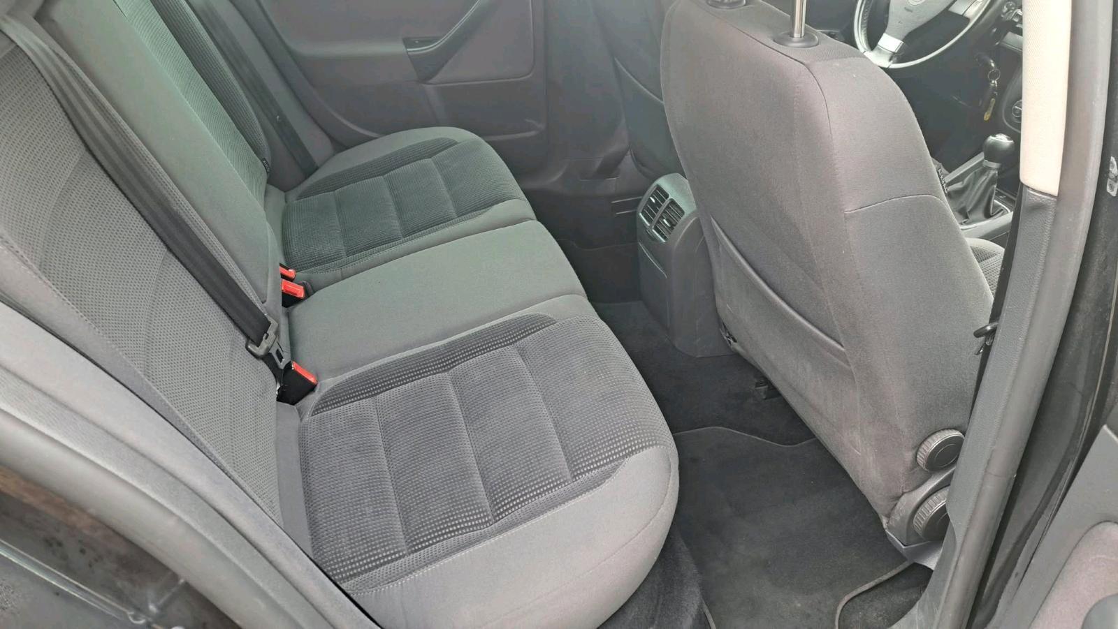 Volkswagen Golf 2009 — photo 10