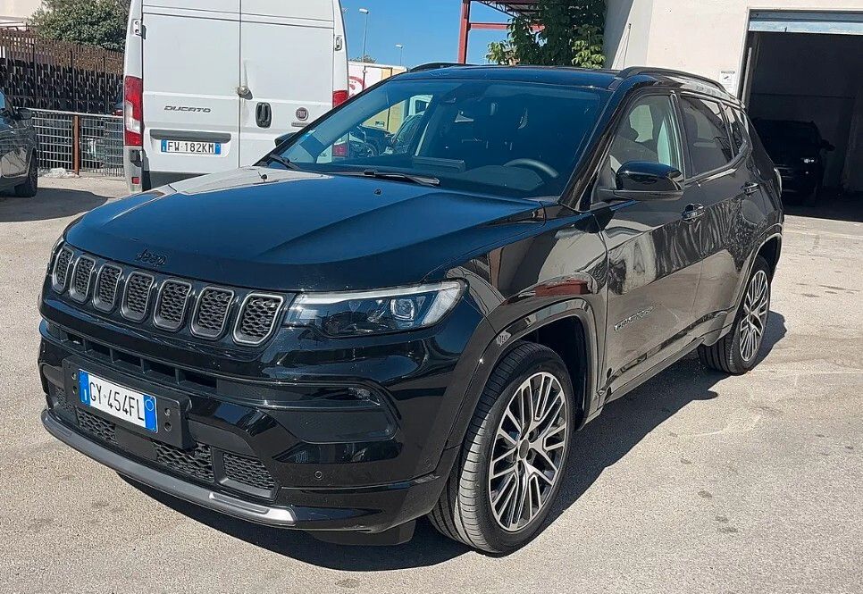 Other Jeep Compass 1.5 Turbo T4 130 CV MHEV 2WD Summit imagem 3