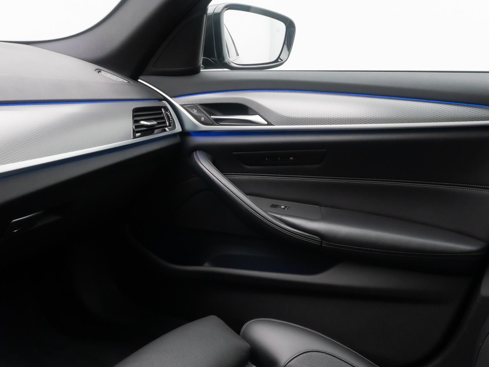 BMW 520d xD M Sport Individual 360°HUD HiFi Panorama