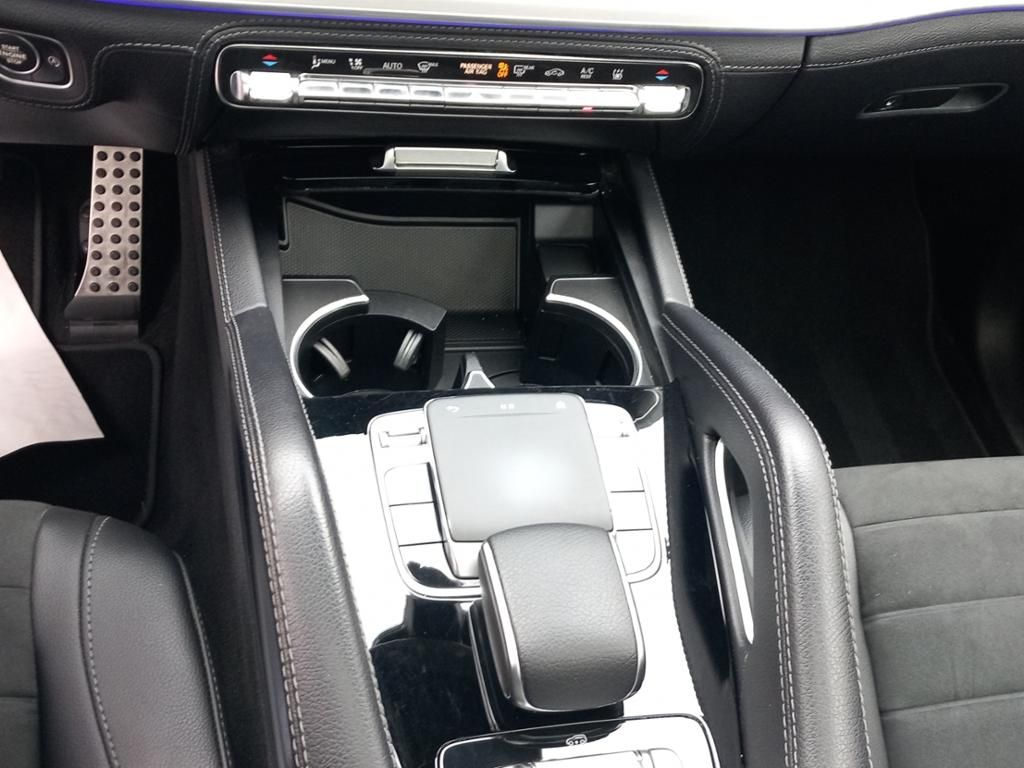 Fahrzeugabbildung Mercedes-Benz GLE 400 d 4MATIC AMG Line*Night Paket*Pano Dach