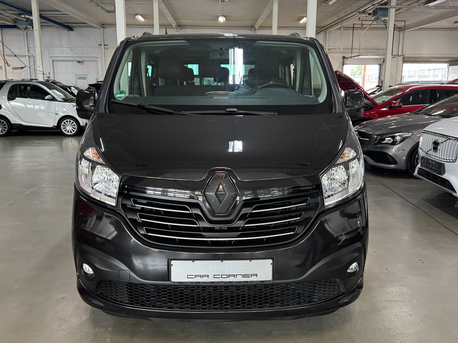 Fahrzeugabbildung Renault Trafic 1.6 DCI EXPRESSION 9-SITZER CAMPER STHDHZ