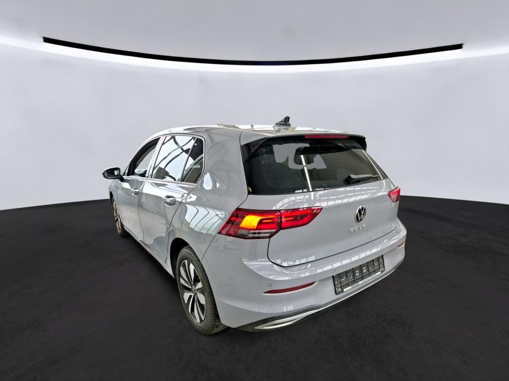Fahrzeugabbildung Volkswagen Golf TSI Move *Navi*LED*PDC*Sitzhzg*ACC*APP*