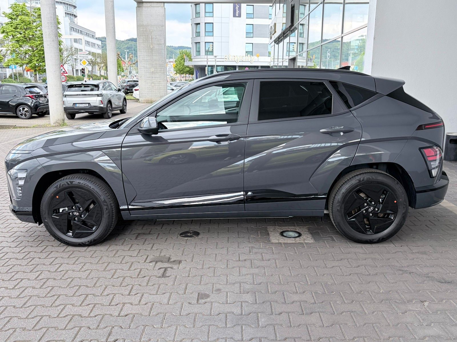 Fahrzeugabbildung Hyundai Kona Elektro 64 Trend 360,Kamera,LED,Navi,SHZ