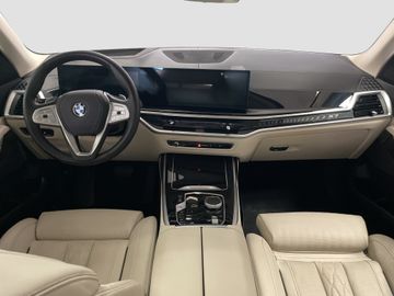 BMW X7 - 9