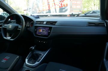 Fahrzeugabbildung SEAT Arona FR, LED, Kamera, AppleCarPlay,Andr.