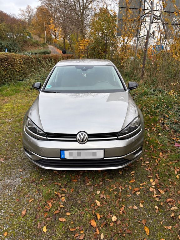 Image of Volkswagen Golf