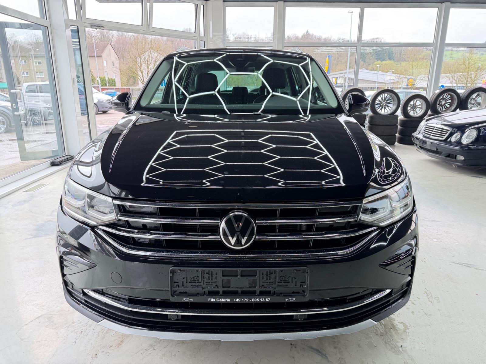 Volkswagen Tiguan Elegance 4Motion*NAVI*KAMERA*VIRTUELL*LED