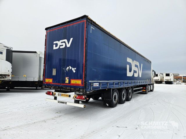 Schmitz Cargobull Curtainsider Standard