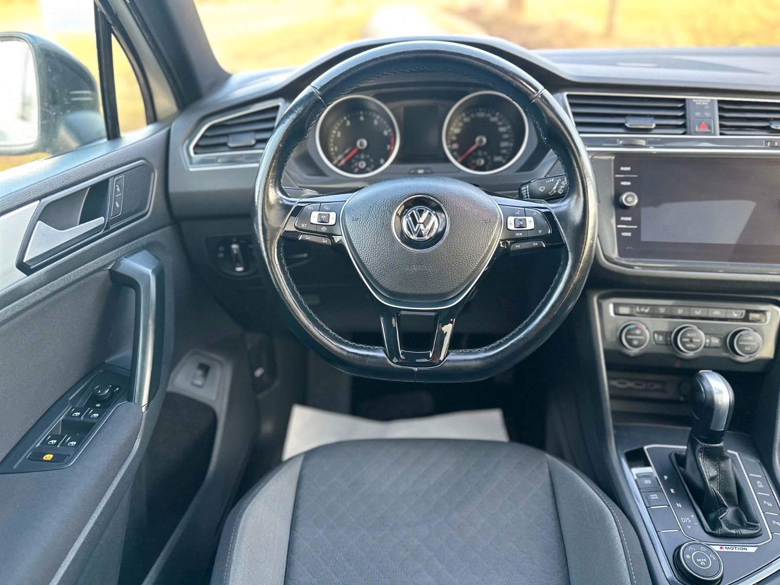 Volkswagen Tiguan*R-Line*DSG*4Motion*LED*Pano*Kamera*ACC* foto 17