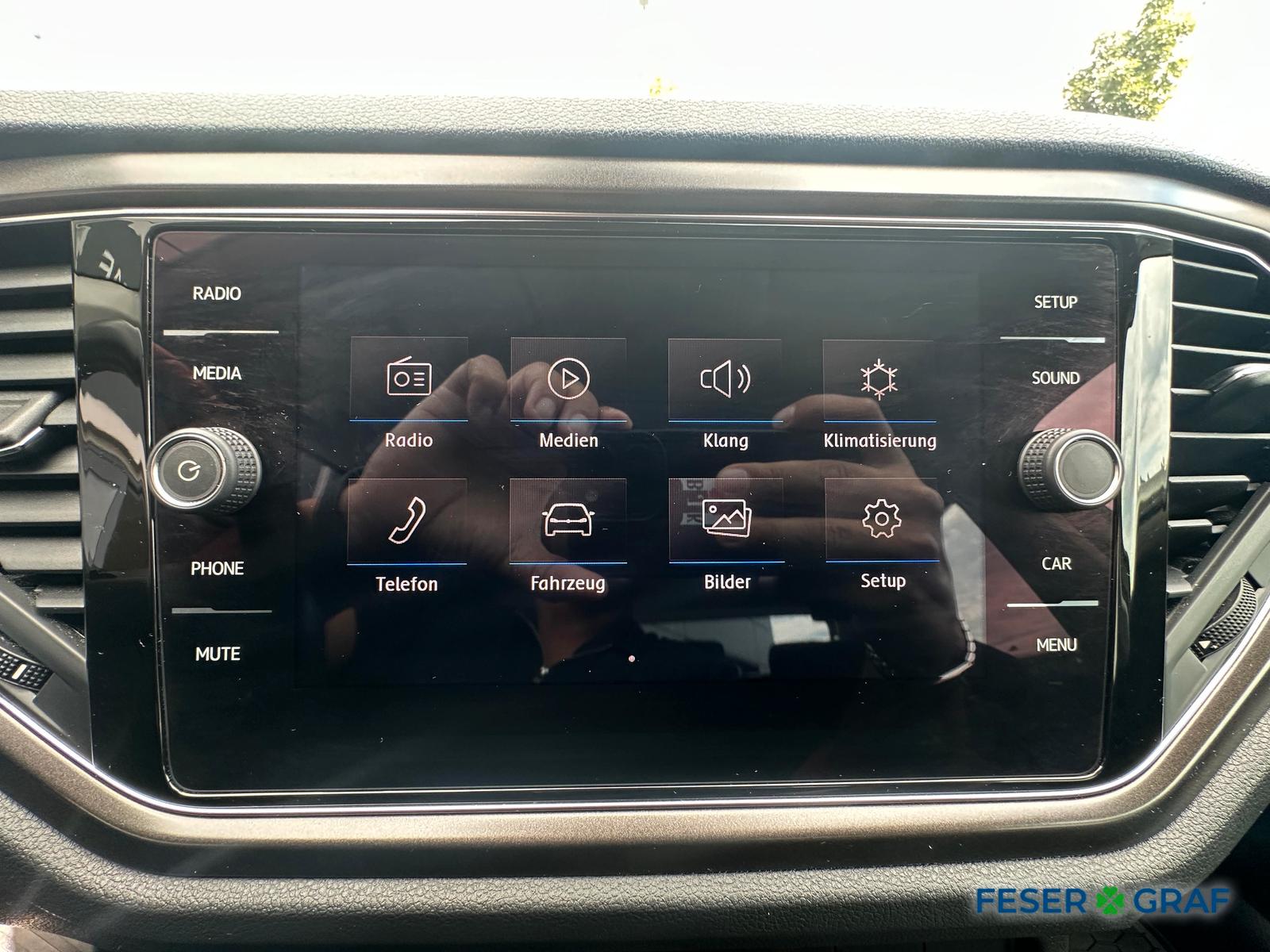 Volkswagen T-Roc 1.0 TSI Style ACC/AHK/SHZ/PDC