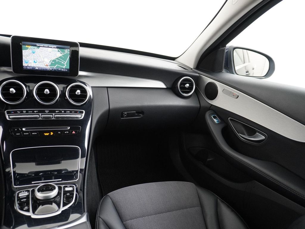 Mercedes-Benz C 350 Estate e AHK | navi | luftfederung |
