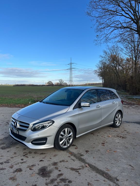 Image of Mercedes-Benz B 200