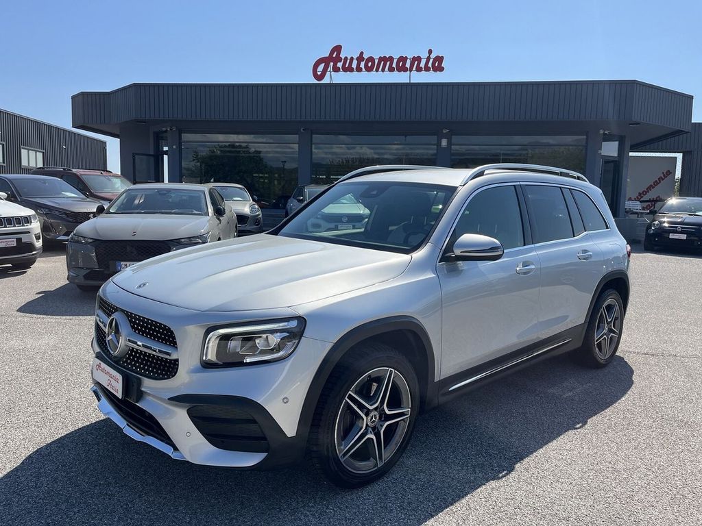 Image of Mercedes-Benz GLB 200