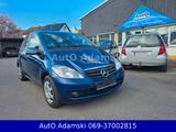 Mercedes-Benz A 160 BlueEFFICIENCY Lotusblau 84tkm Allwetter - Mercedes-Benz mit Benzin-Antrieb: Blau, Kleinwagen