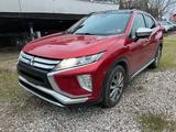 Mitsubishi Eclipse Cross intense+ - Mitsubishi Eclipse Cross mit Panoramadach
