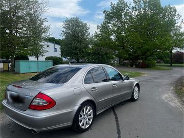 صورة 2 لـ 2006 Mercedes-BENZ E 280