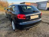 Audi A3 1.4 TFSI Ambition Scheckheft Tempomat PDC - Audi A3 mit Benzin-Antrieb: Kleinwagen, 1.4