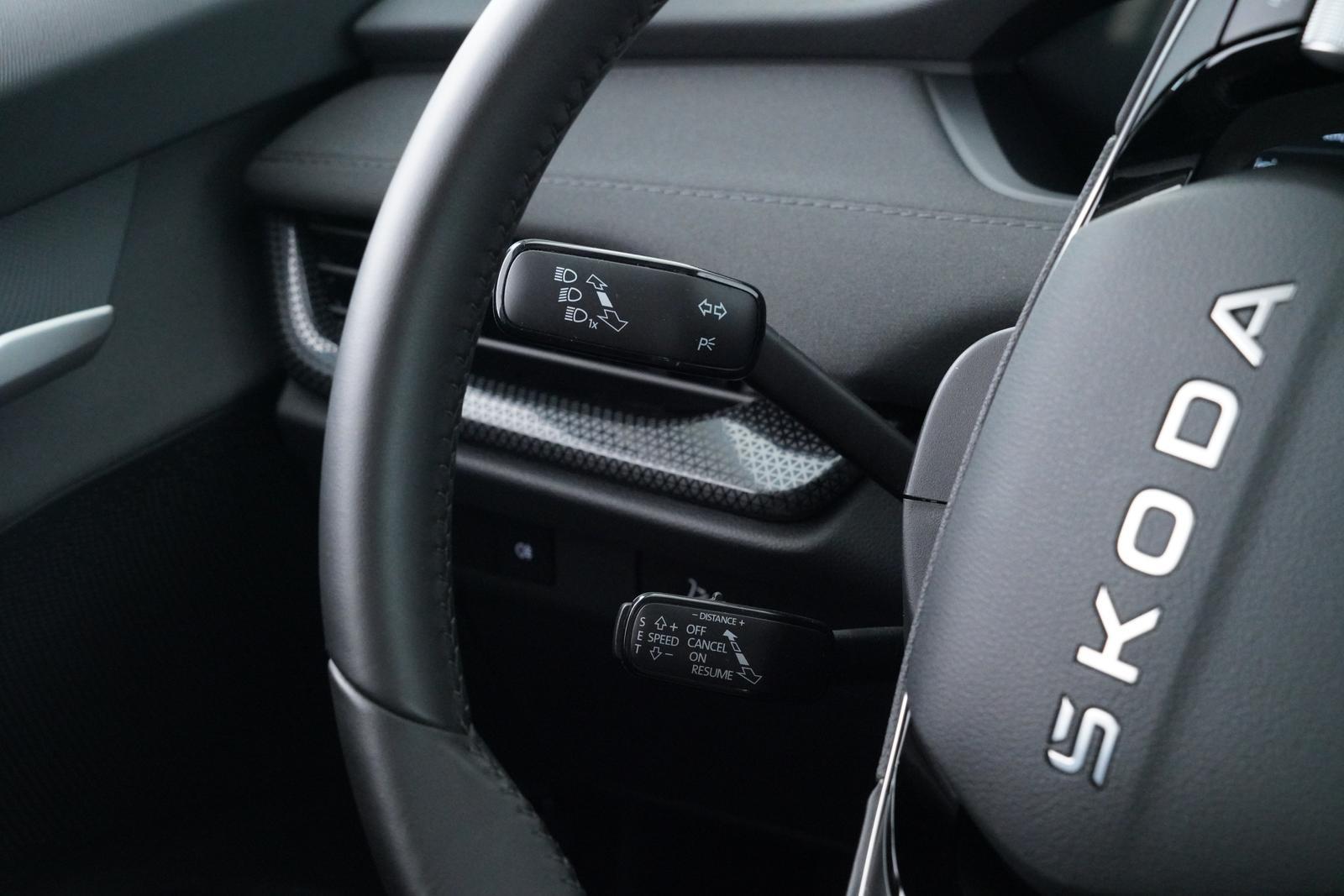 SKODA ELROQ - 50 TOUR STUDIO - 170 CV - BVA - CAMÉRA DE RECUL