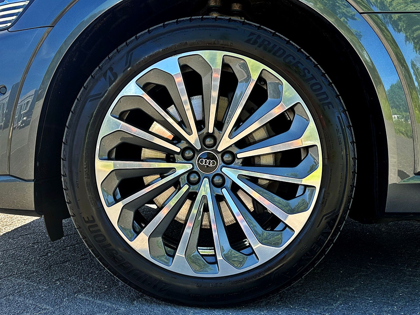 Audi Q8 e-tron - Bild 5