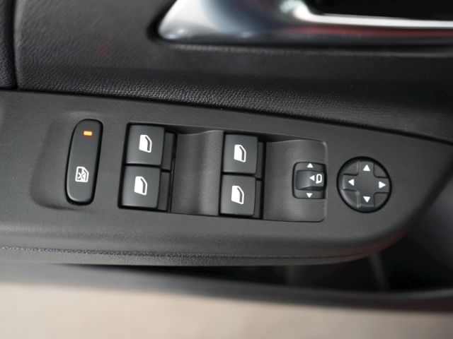 Corsa F FACELIFT GS+LED LICHT+RÜCKFAHRKAMERA+SIT