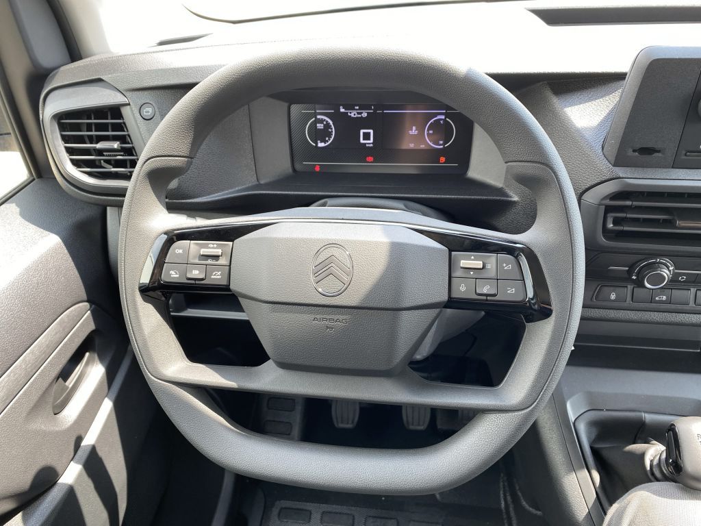 Fahrzeugabbildung Citroën Jumpy 2.2 Diesel 150 XL S&S (K0/V)
