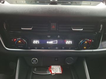 Nissan Qashqai N-Connecta 1.3 DIG-T °LED°RFK°BF°SHZ°