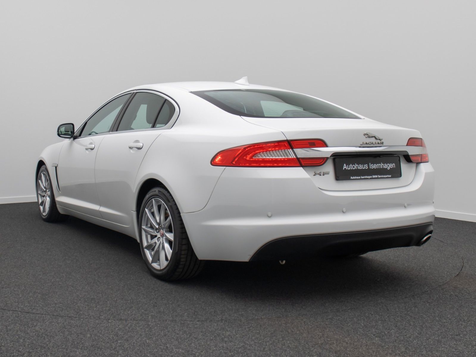 Fahrzeugabbildung Jaguar XF 2.2 Xenon Navi GSD Leder Touch Tempomat