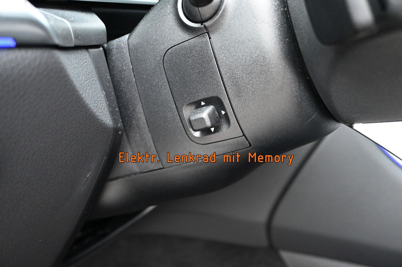 Fahrzeugabbildung Mercedes-Benz GLC 220 d 4M. °ACC°AHK°HUD°MEMO°PANO°STHZG°360°