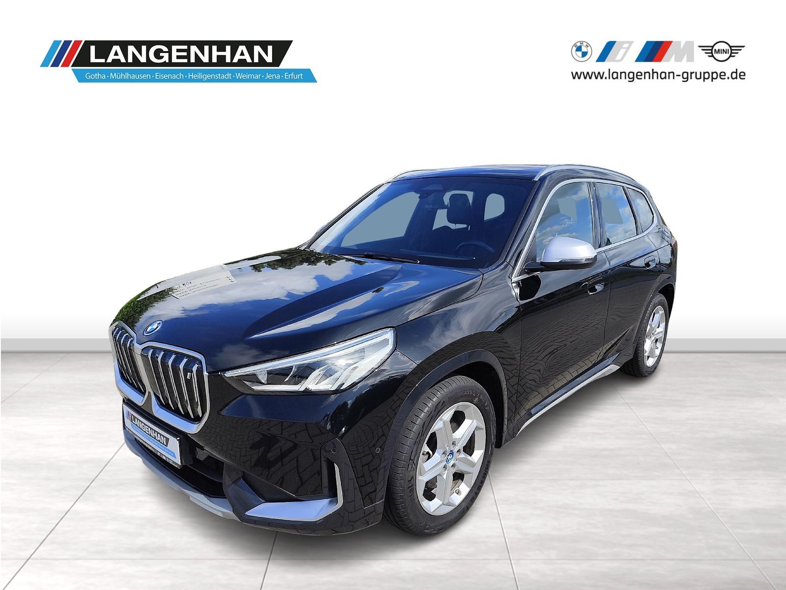 BMW iX1 xDrive30 xLine LED LC Plus Kamera LRK SHZ PD