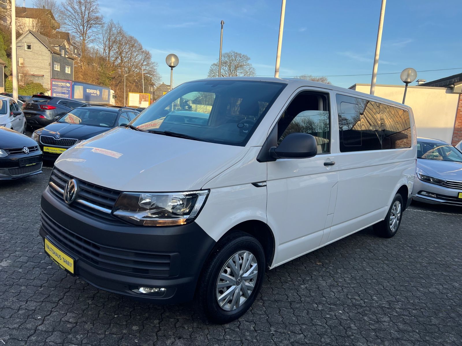 Fahrzeugabbildung Volkswagen T6 Caravelle 2.0 TDI 150PS DSG *1.HAND*