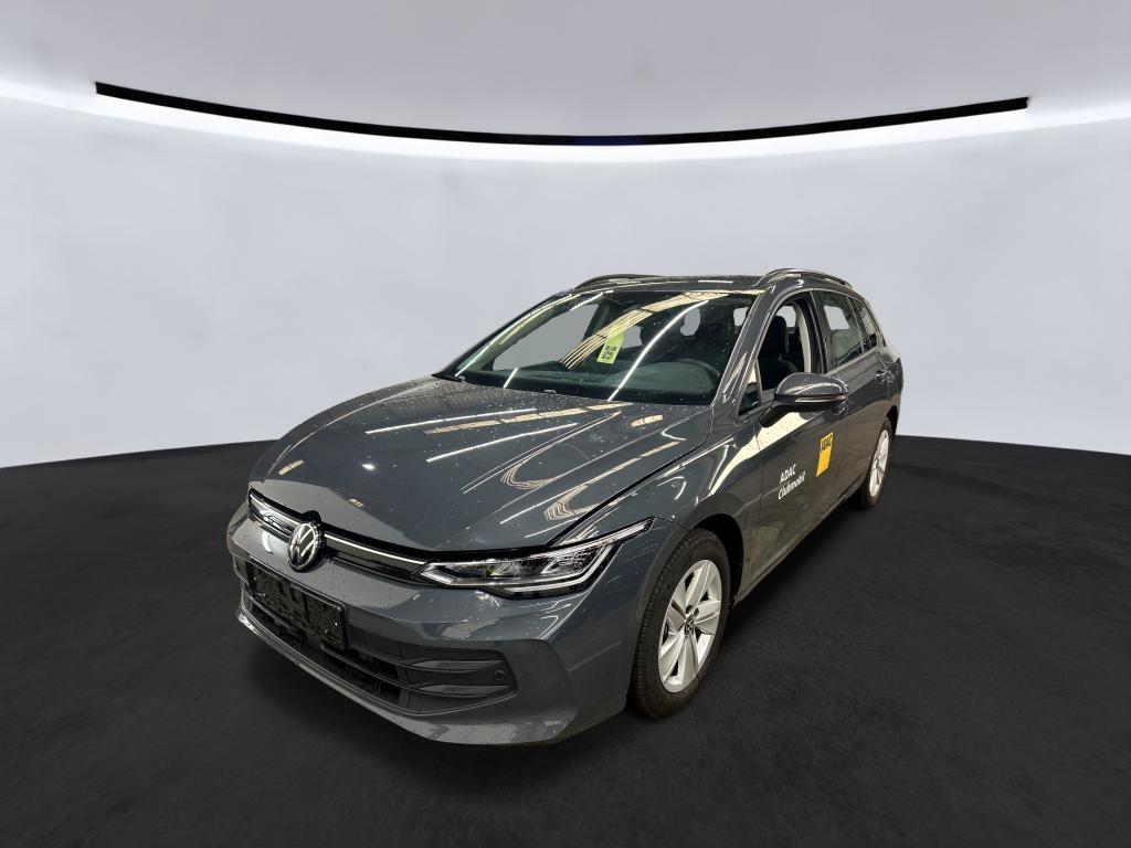 Volkswagen Golf VIII Variant 1.5 eTSI 85 kW Life AHK