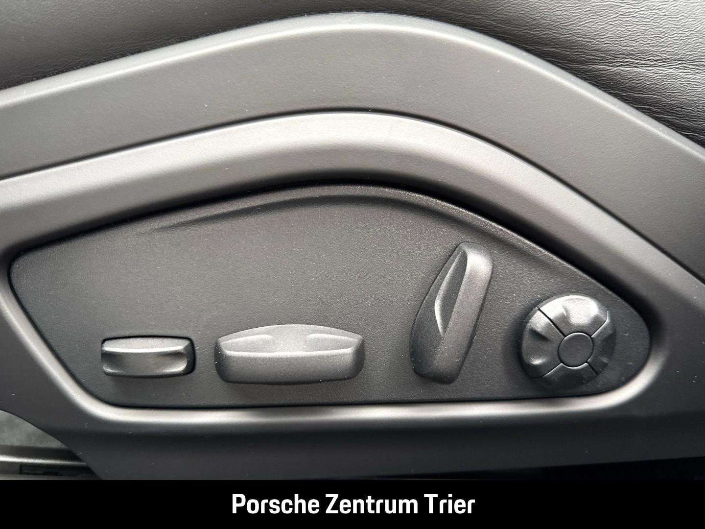 Porsche Panamera 4S E-Hybrid HA-Lenkung InnoDrive HeadUp