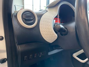 Renault Twingo Dynamique *TEMPOMAT*SZHZ*KLIMAANLAGE*PDC*