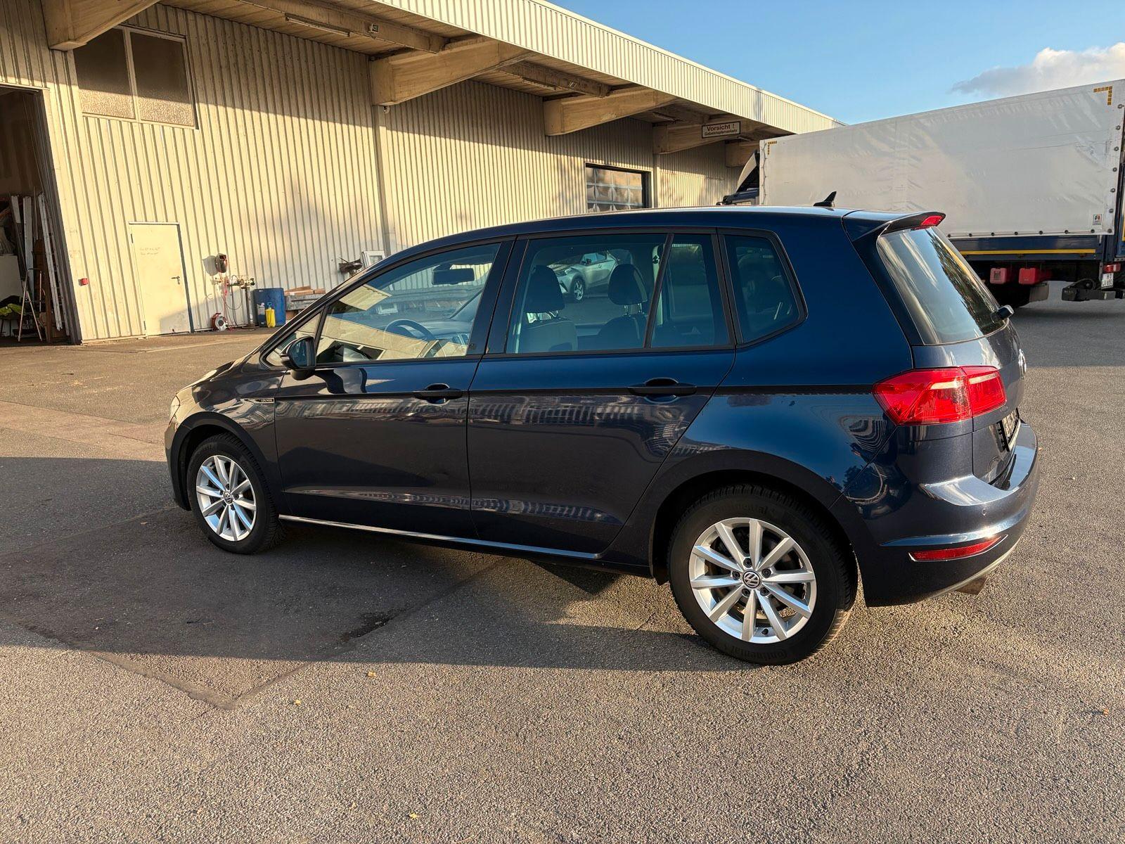 Volkswagen Golf Sportsvan