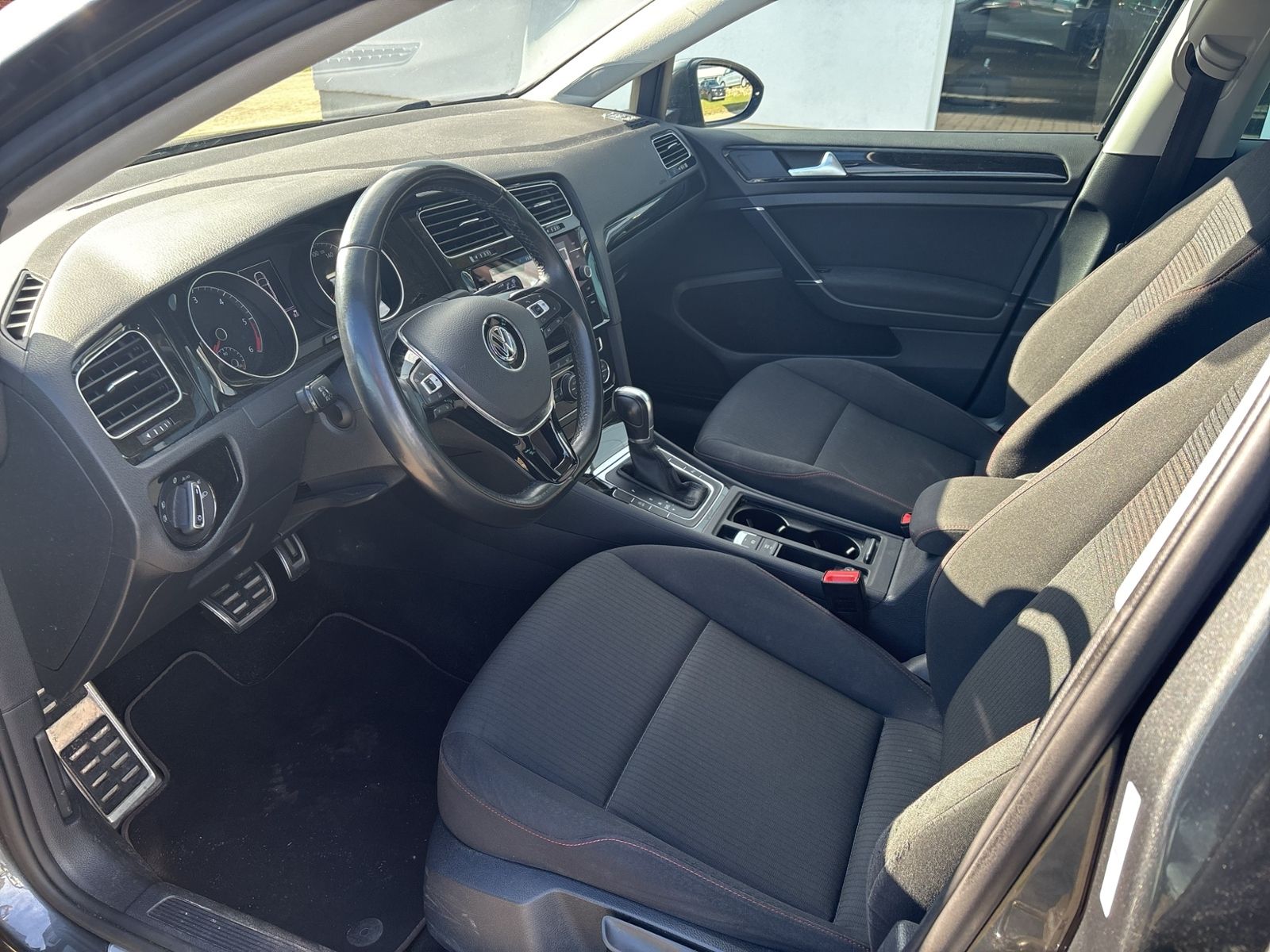 Golf VII 1.6 TDI BMT Sound PDC,NAV,SHZ.