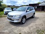 Toyota RAV 4 Life 4x4 - gebrauchte Toyota RAV 4 aus dem Jahr 2012