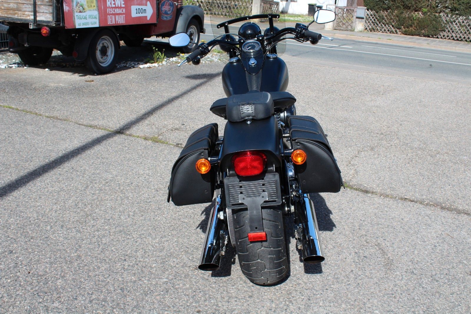 FLSTSB Softail Cross Bones Springer
