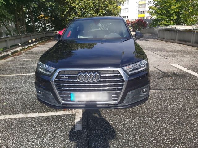 Audi Q7 ultra 3.0 TDI quattro/ 7 sitzer/ S...