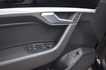 Volkswagen Touareg - 11