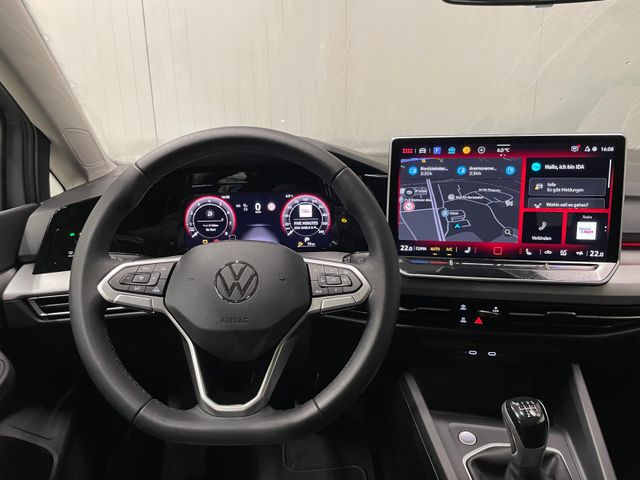 Golf VIII Life 1.5 TSI STANDHZG RFK NAVI SHZ