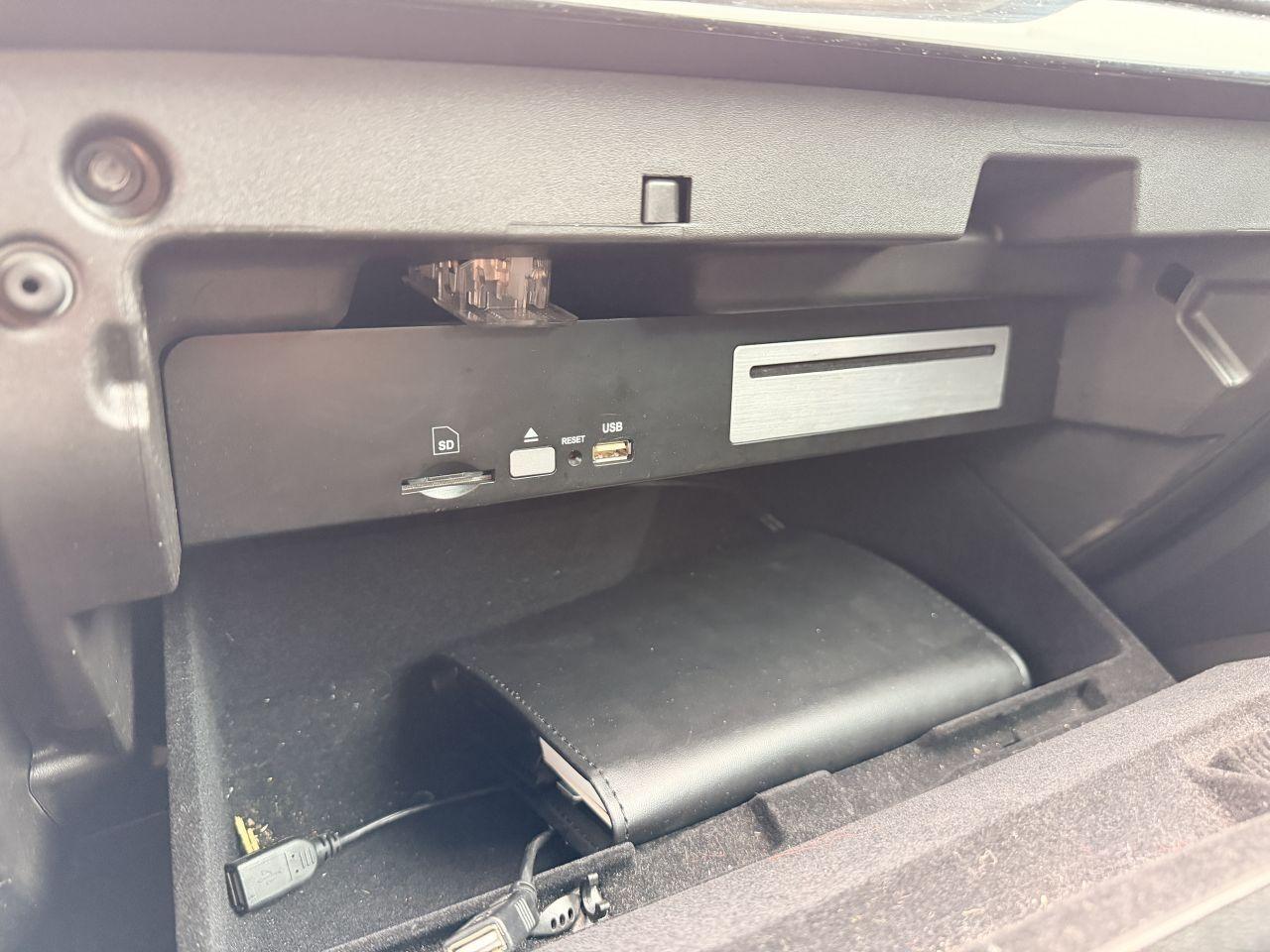 Opel Insignia 2010 — photo 22