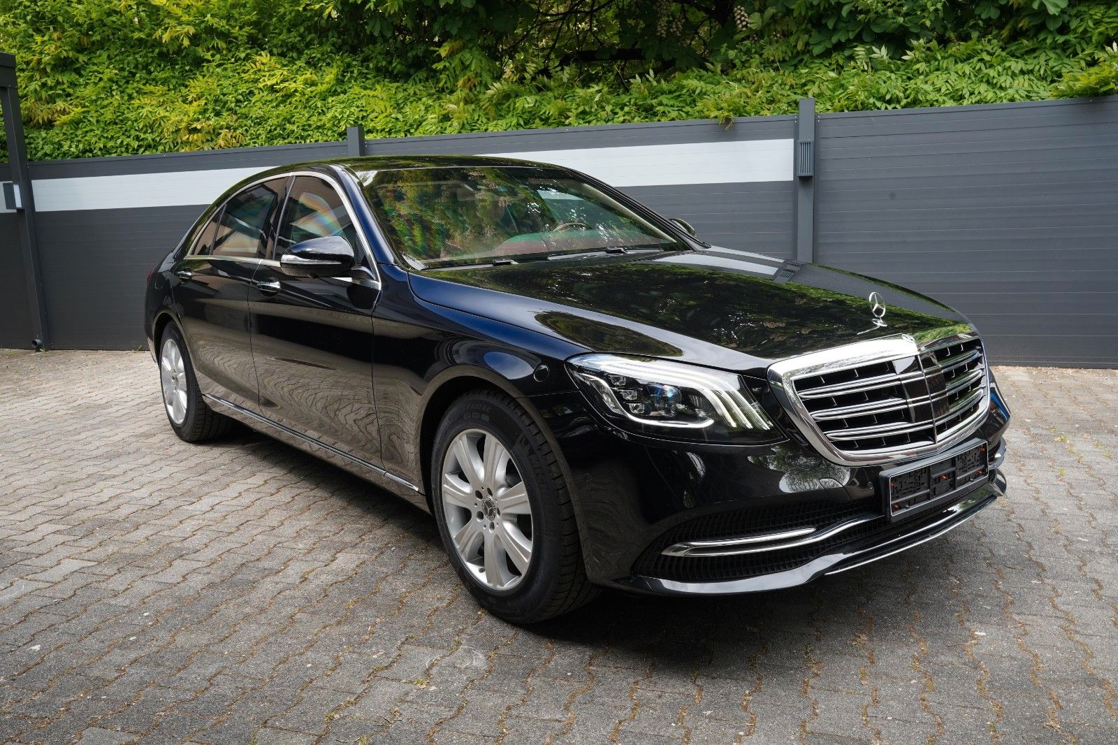 MERCEDES-BENZ S 600 L Guard VR9 Werks Panzer Armored Factory