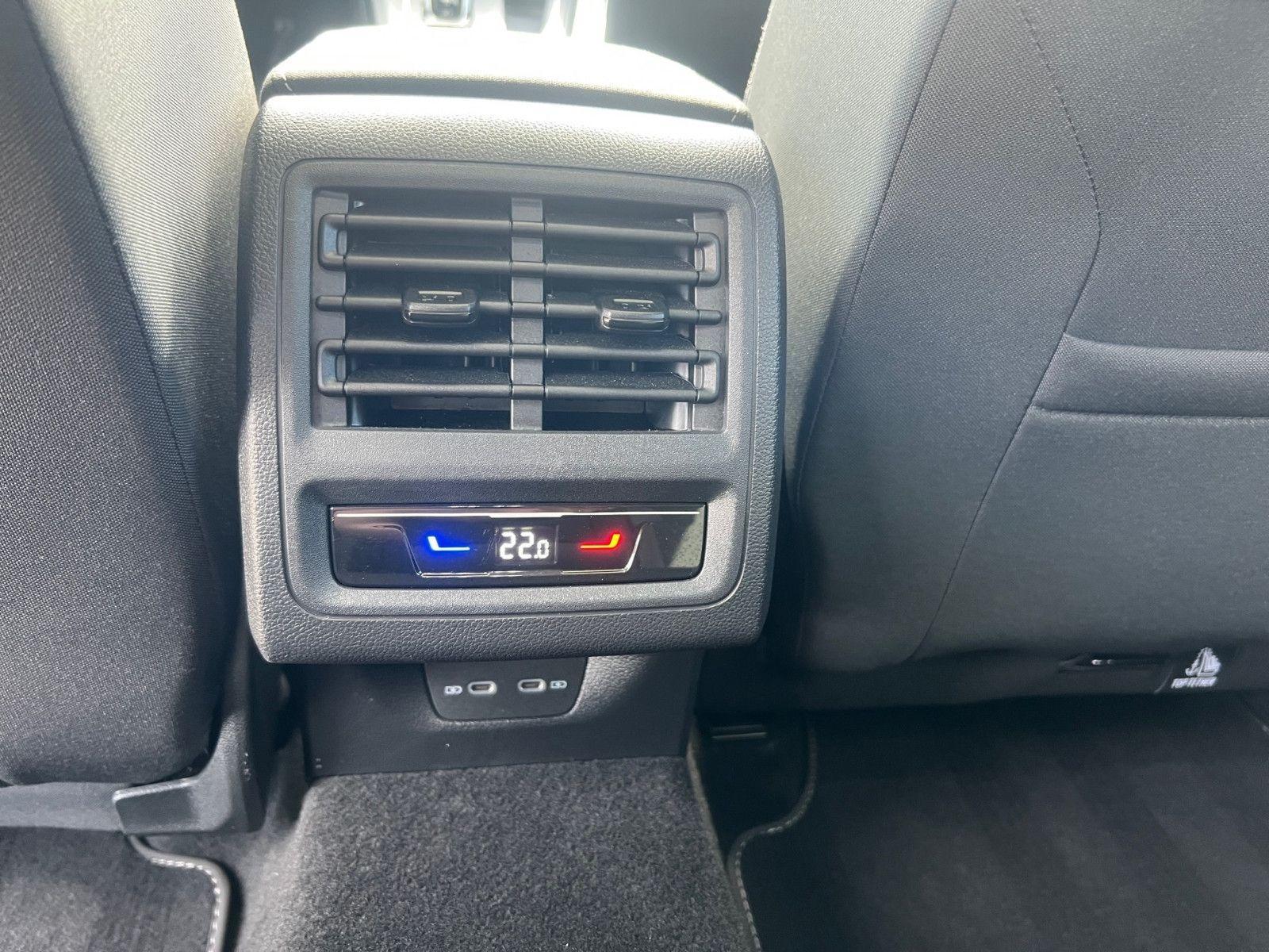 Volkswagen Golf VIII Limousine 1.5 eTSI DSG Life/Pano/Matri, миниатюра 18