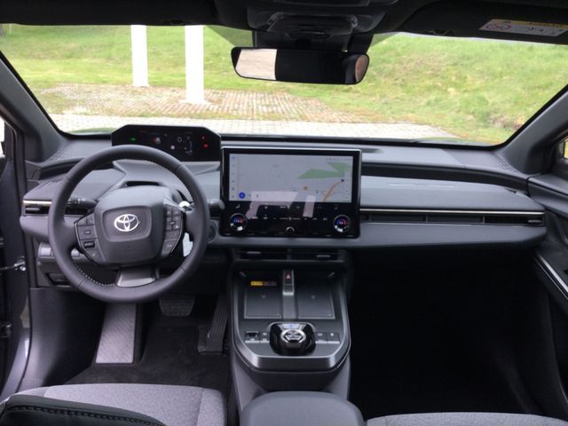 bZ4X Touring Teamplayer SHZ KAMERA NAVI ACC 360°