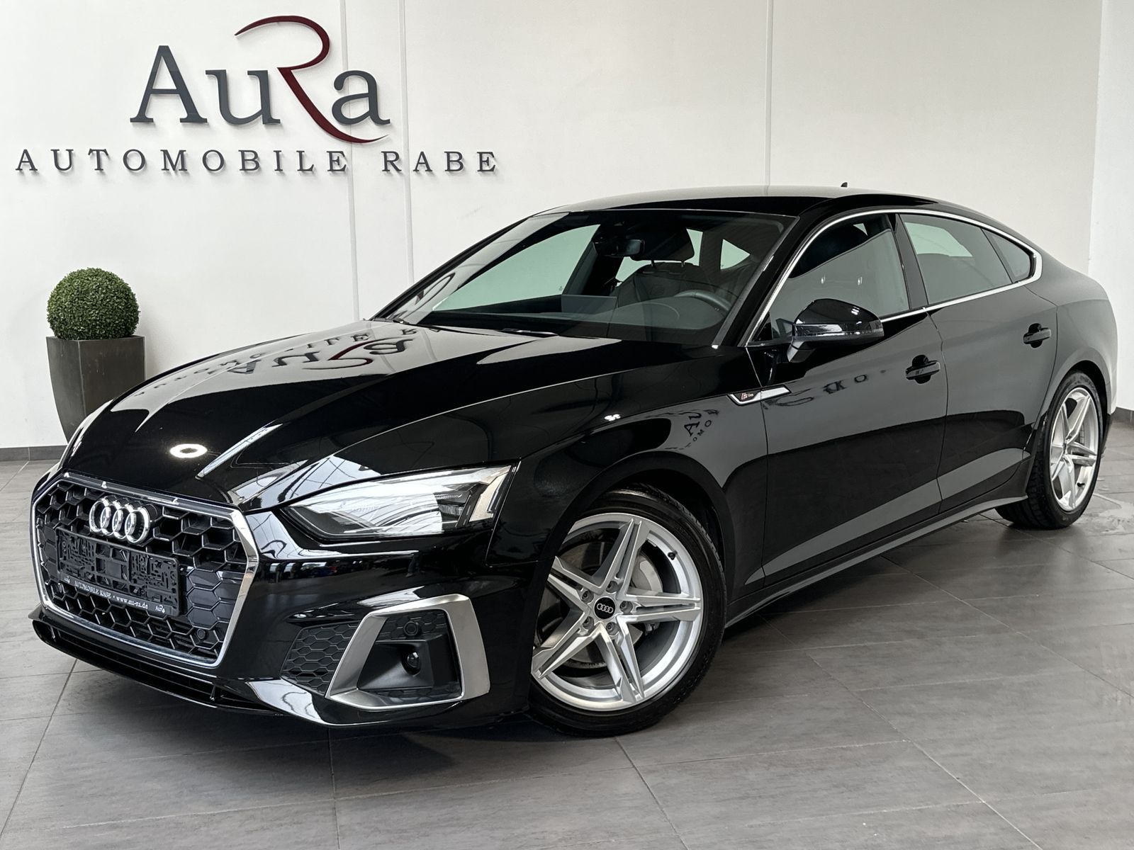 Fahrzeugabbildung Audi A5 SpB 40 TFSI S-Line NAV+LED+ACC+DSP+KAMERA+PP