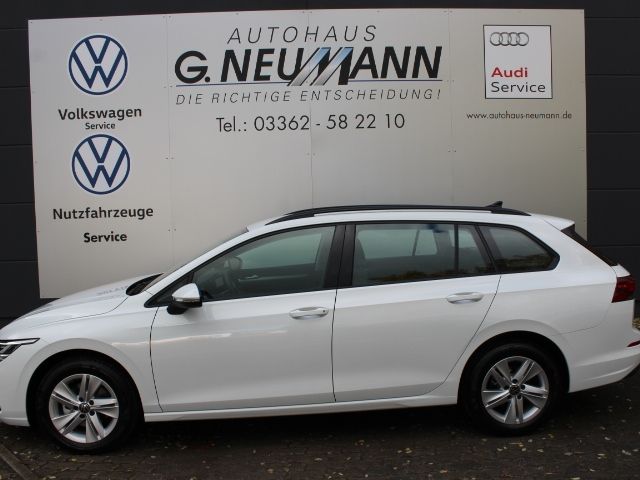 Golf VIII Variant Life 1.5 eTSI DSG KLIMA/LED