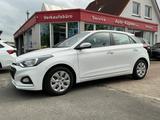 Hyundai i20 Select - Hyundai i20 in Oldenburg
